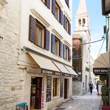 بيت ضيافة Meri تروغير